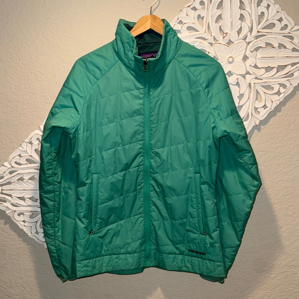 Patagonia Women’s Lightweight Puffer Jacket